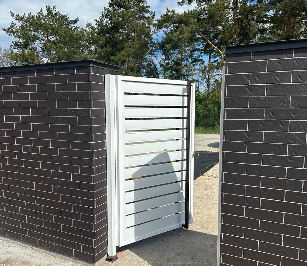 Калитка из металлопланкена RAL9003 Белый фото 4 в Иркутске