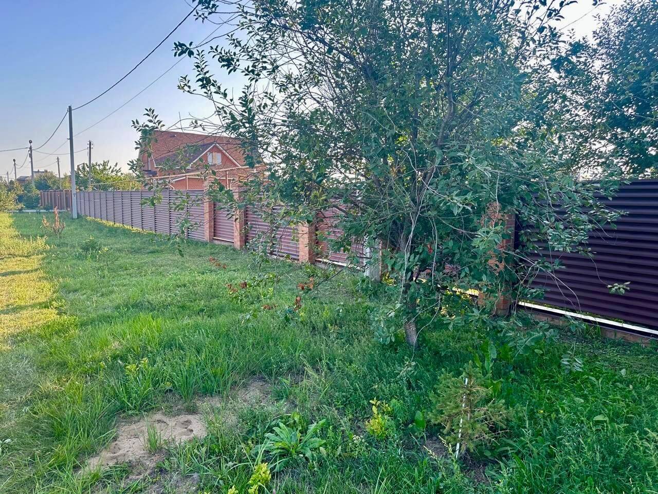 Забор из ламелей Еврожалюзи 53м RAL8017/8017 Шоколад двусторонний МАТТЕ фото 4 в Иркутске