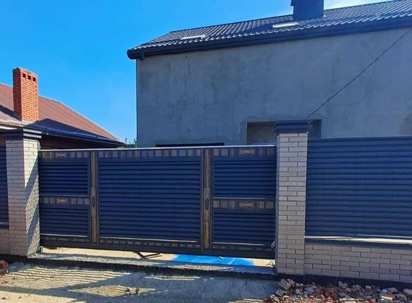 Забор-жалюзи 28м RAL7024/7024 Серый Графит двусторонний МАТТЕ в Иркутске