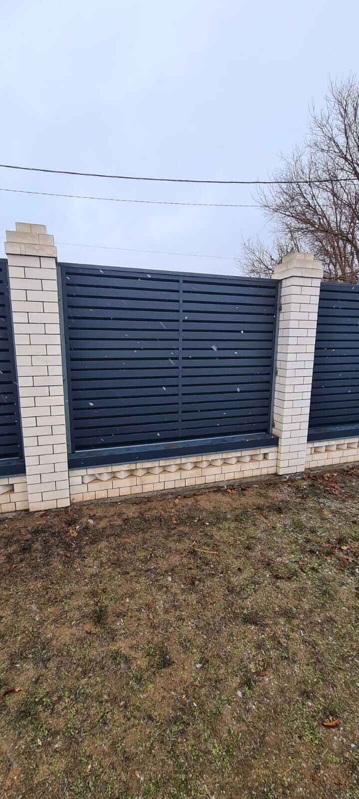 Забор-жалюзи из ламелей Хай-Тек 23м RAL7024/7024 Серый Графит двусторонний МАТТЕ фото 1 в Иркутске