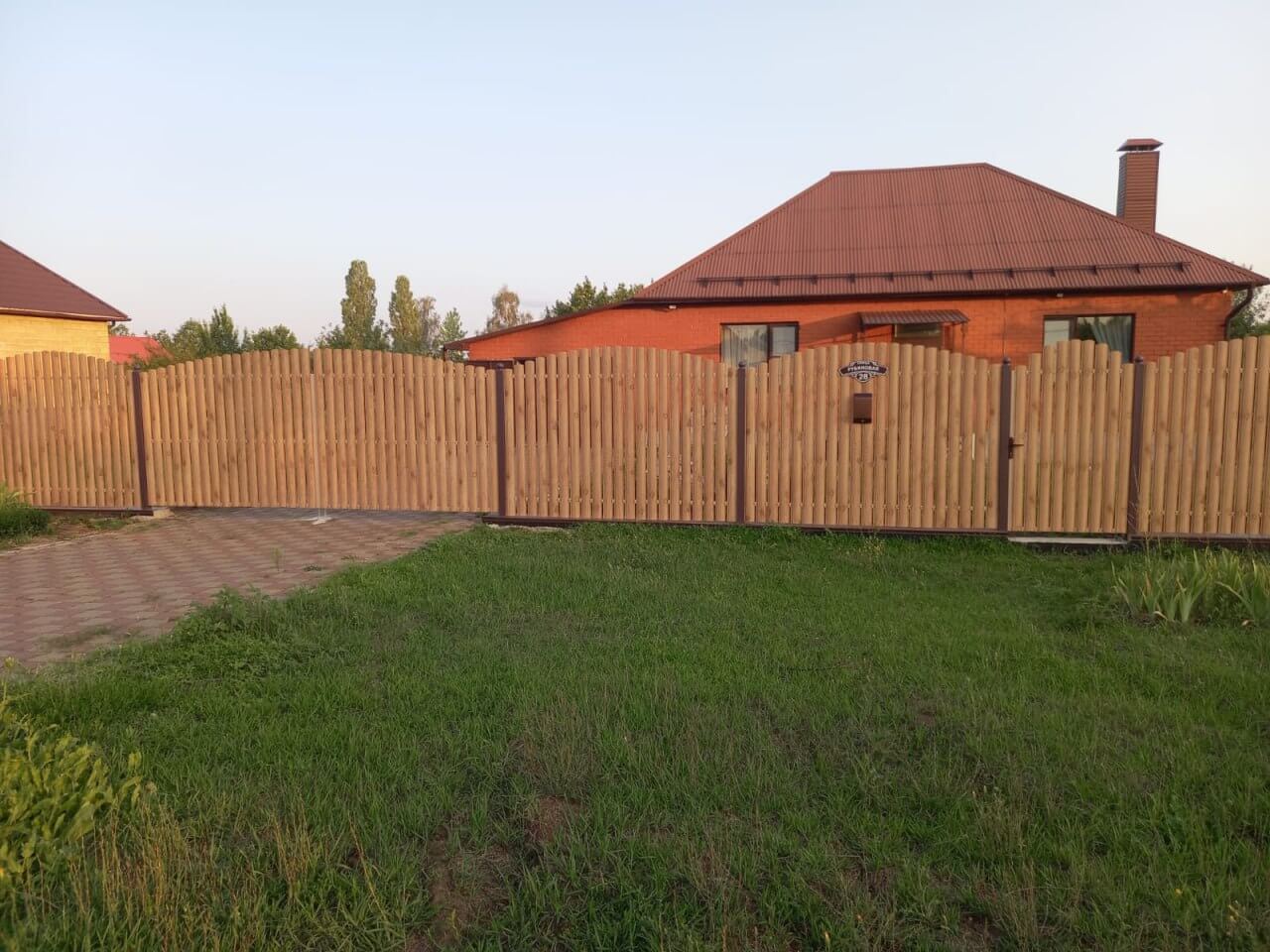 Забор из евроштакетника 24м Клен Светлый SteelArt фото 3 в Иркутске