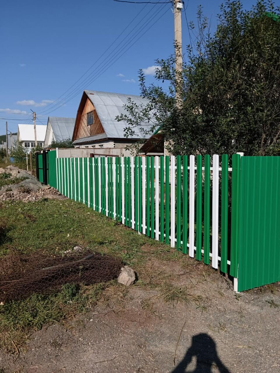 Забор из евроштакетника 10м RAL9003 Белый, RAL6029 Зеленая Мята в Иркутске