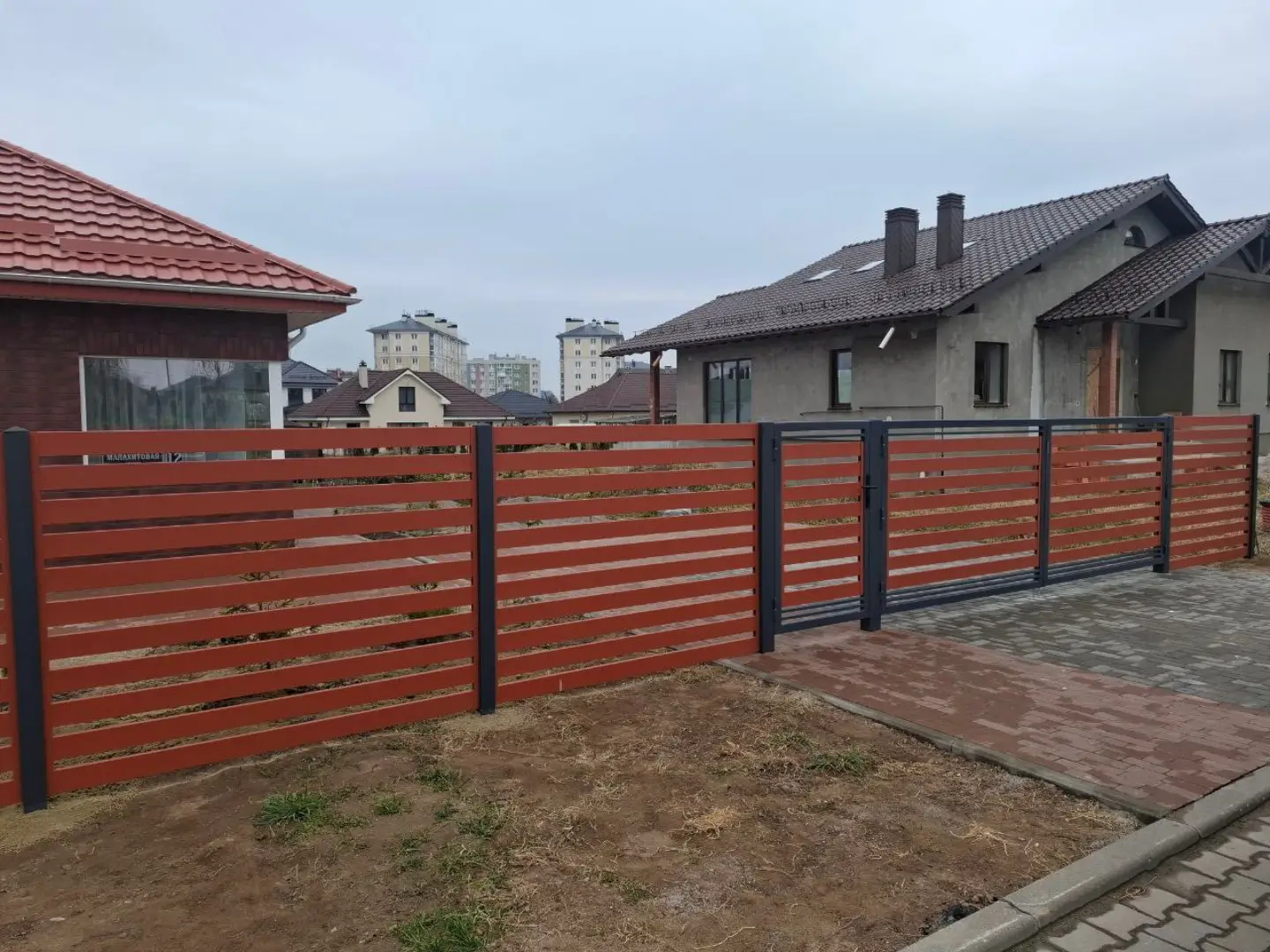 Забор-ранчо из металлопланкена 18м RAL8004 Терракотовый в Иркутске